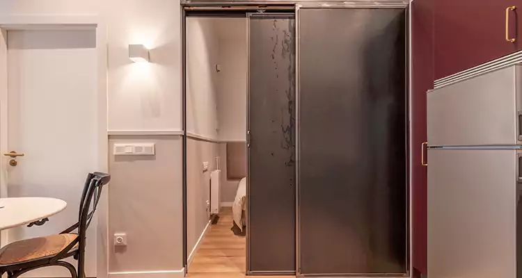 We Fix Closet Sliding Door in Fort Walton Beach, FL 
